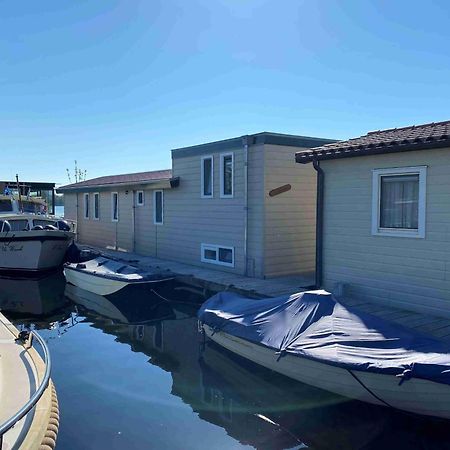 Visserslust - Woonboten & Appartementen Vinkeveen Eksteriør billede