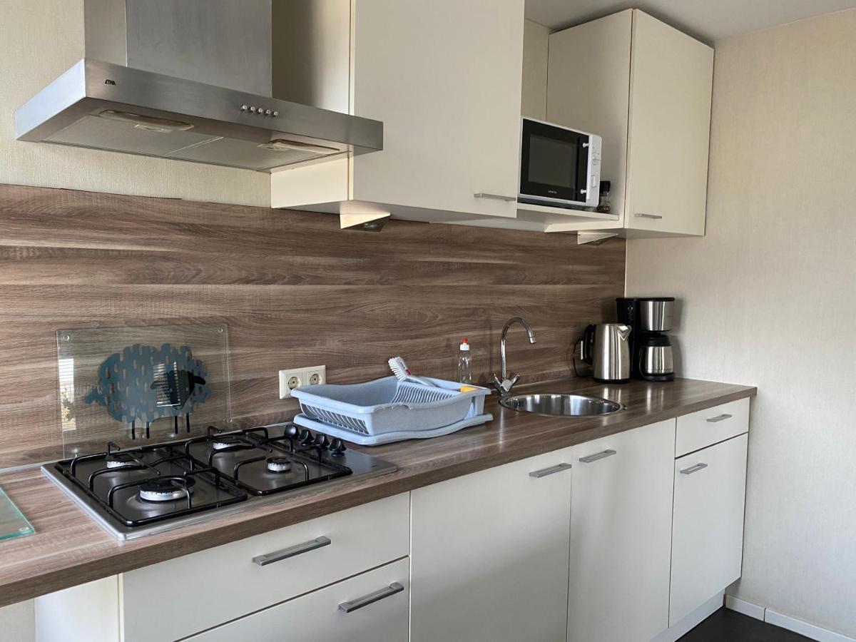 Visserslust - Woonboten & Appartementen Vinkeveen Eksteriør billede