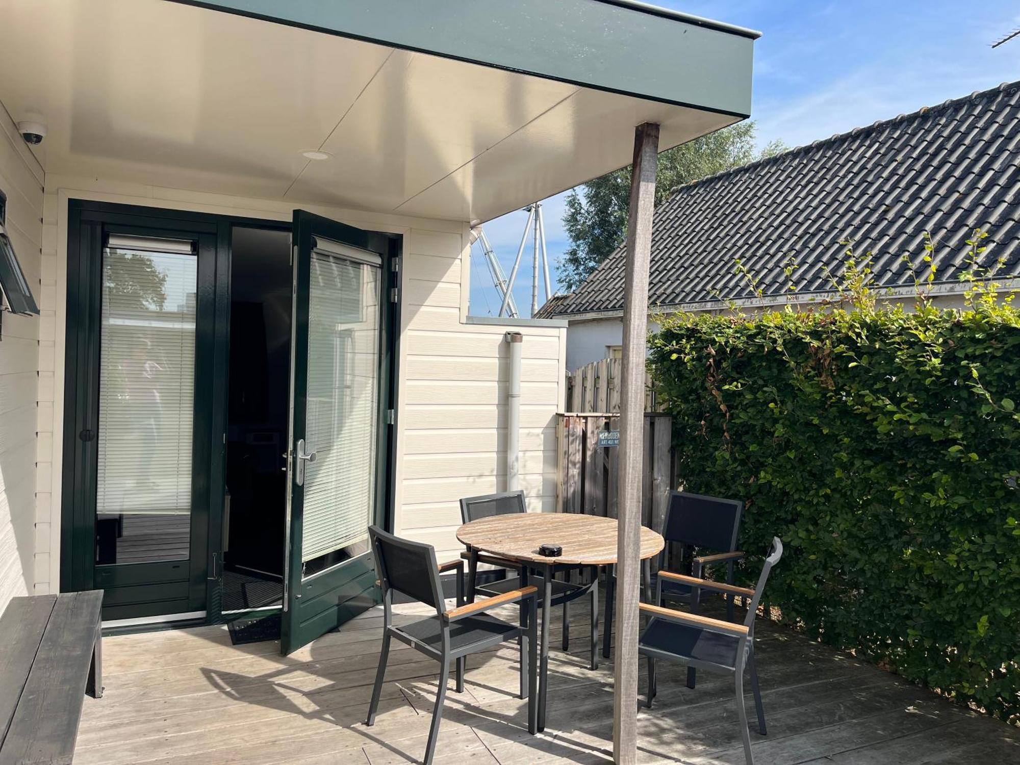 Visserslust - Woonboten & Appartementen Vinkeveen Eksteriør billede