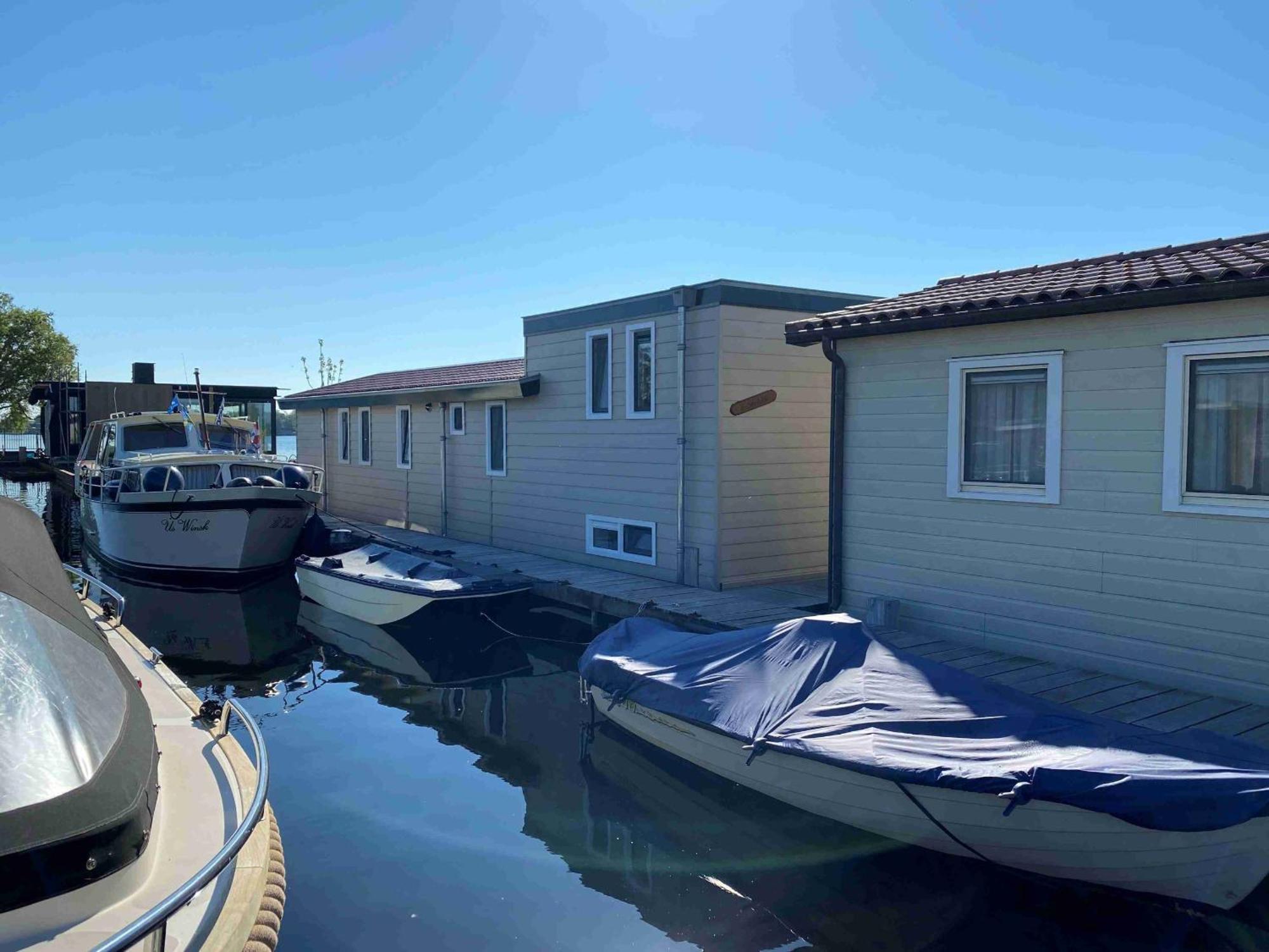 Visserslust - Woonboten & Appartementen Vinkeveen Eksteriør billede