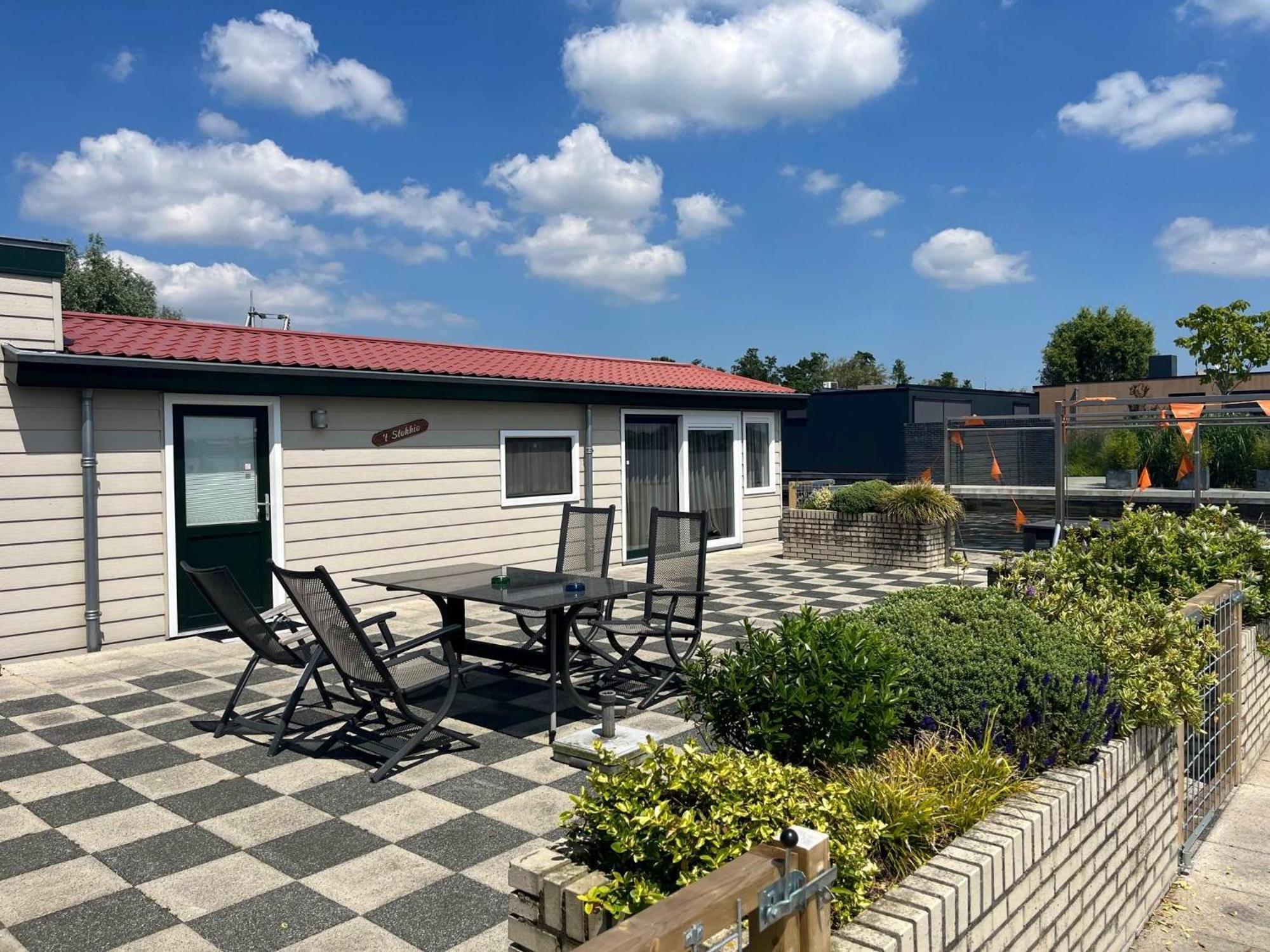 Visserslust - Woonboten & Appartementen Vinkeveen Eksteriør billede